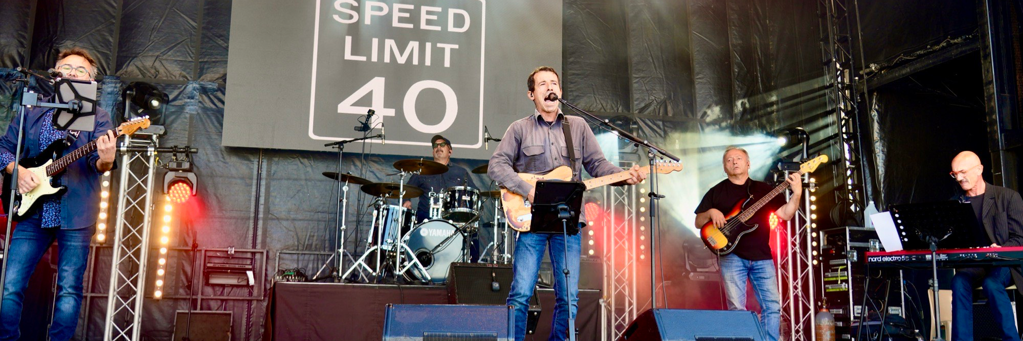 Thunder Road, groupe de musique Rock en représentation à Morbihan - photo de couverture n° 1