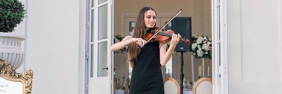 Raffaella Care Violoniste, musicien Violoniste en représentation à Alpes Maritimes - photo de couverture n° 4