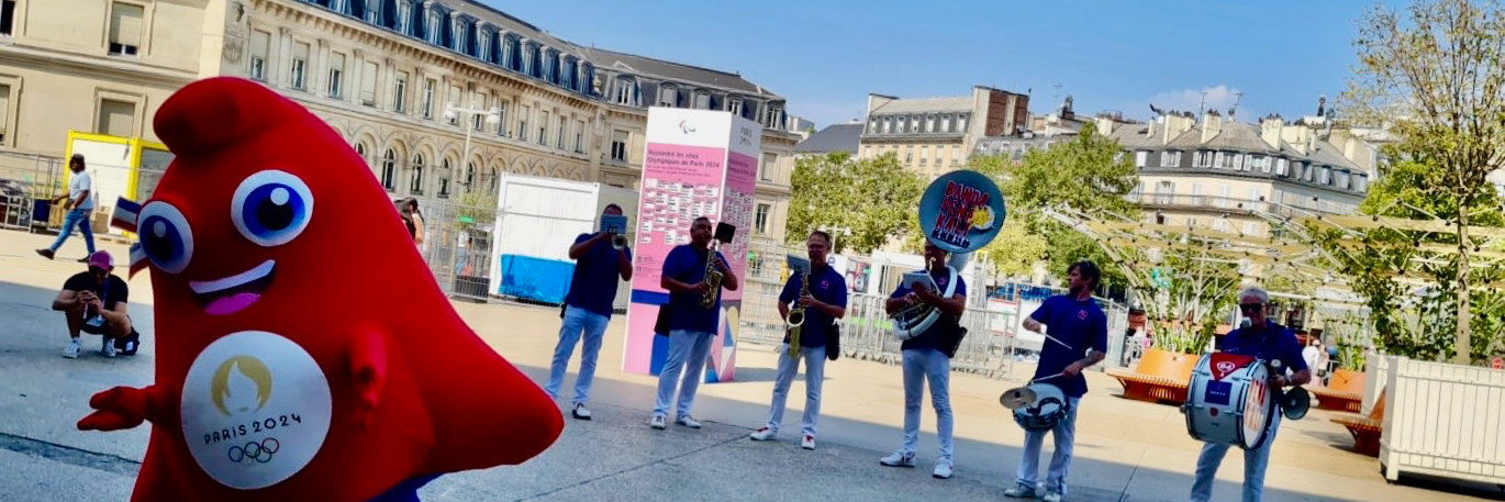 Banda Peña Kali , groupe de musique Fanfare en représentation à Paris - photo de couverture