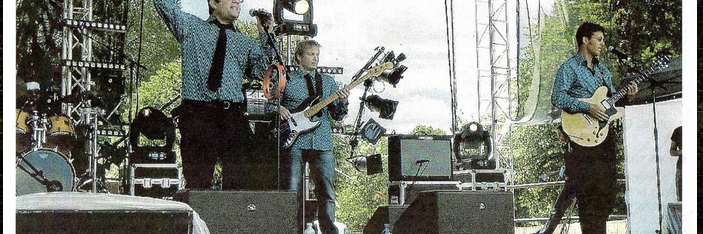 APPLE BACK, groupe de musique Guitariste en représentation à Essonne - photo de couverture