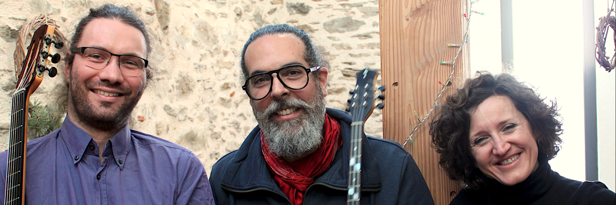 Kaïmaklis, groupe de musique Acoustique en représentation à Rhône - photo de couverture n° 1