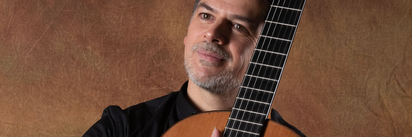 SERGIO RODRIGUEZ, musicien Guitariste en représentation à Yvelines - photo de couverture n° 3
