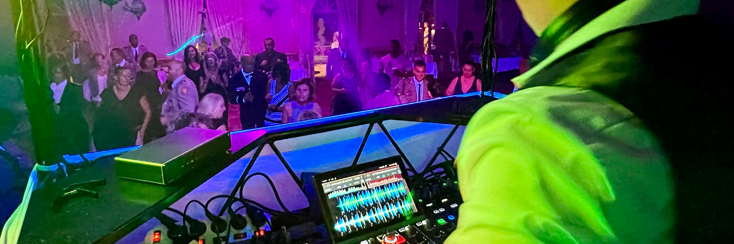 DJSK, DJ DJ en représentation à Doubs - photo de couverture n° 2