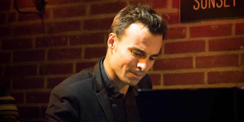 Thomas Mayeras, musicien Pianiste en représentation à Loire Atlantique - photo de couverture n° 2