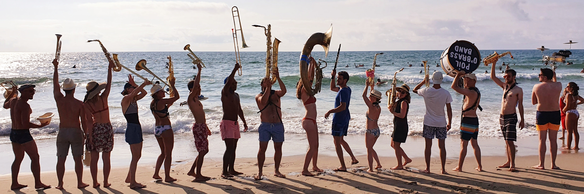Poil O'Brass Band, groupe de musique Fanfare en représentation à Paris - photo de couverture