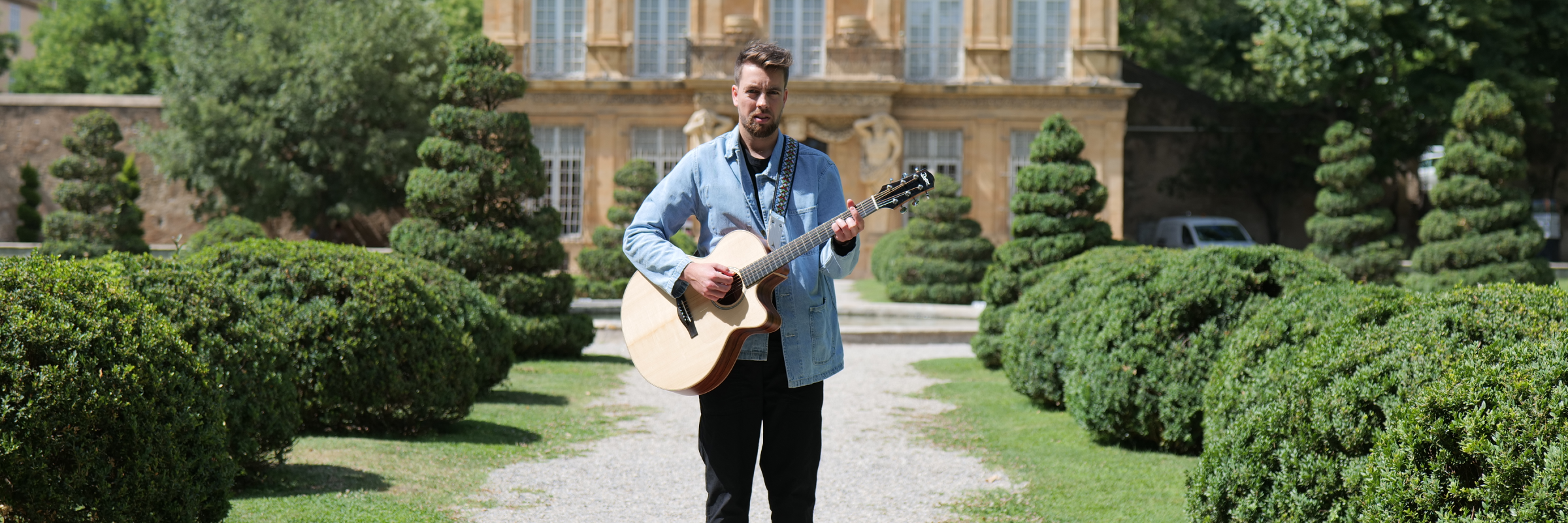 ALEXIS PRAT, musicien Chanteur en représentation à Bouches du Rhône - photo de couverture n° 1