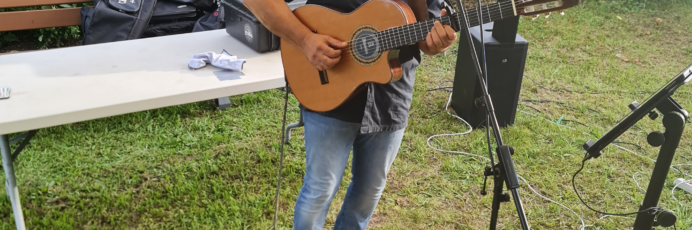 Chicco Ochimar , musicien Chanteur en représentation à Saône et Loire - photo de couverture n° 5