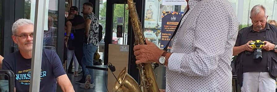 SAX IN THE MOOD, musicien Jazz en représentation à Essonne - photo de couverture n° 2