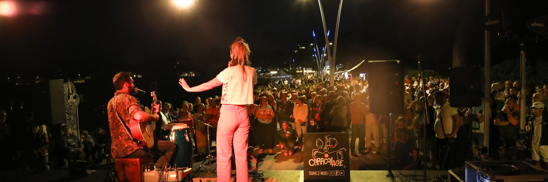 Caracolage, Chanteur Acoustique en représentation à Gironde - photo de couverture n° 4