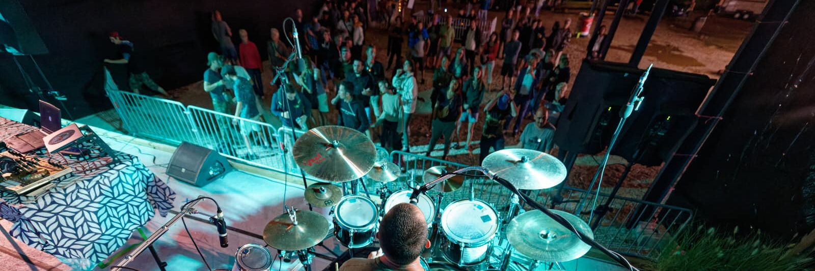 OvniS, musicien Rock en représentation à Doubs - photo de couverture n° 2