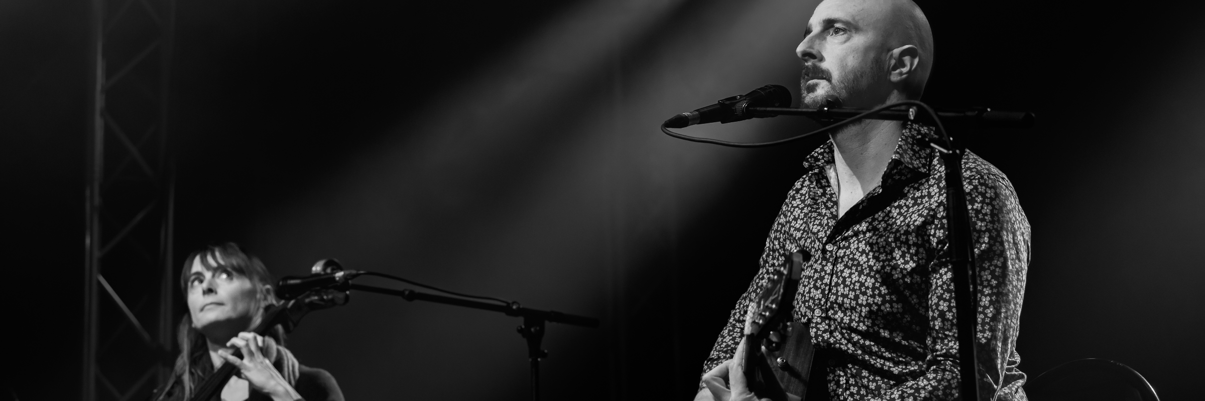 Le Fil de Marianne, Musiciens Guitariste en représentation à Finistère - photo de couverture n° 2