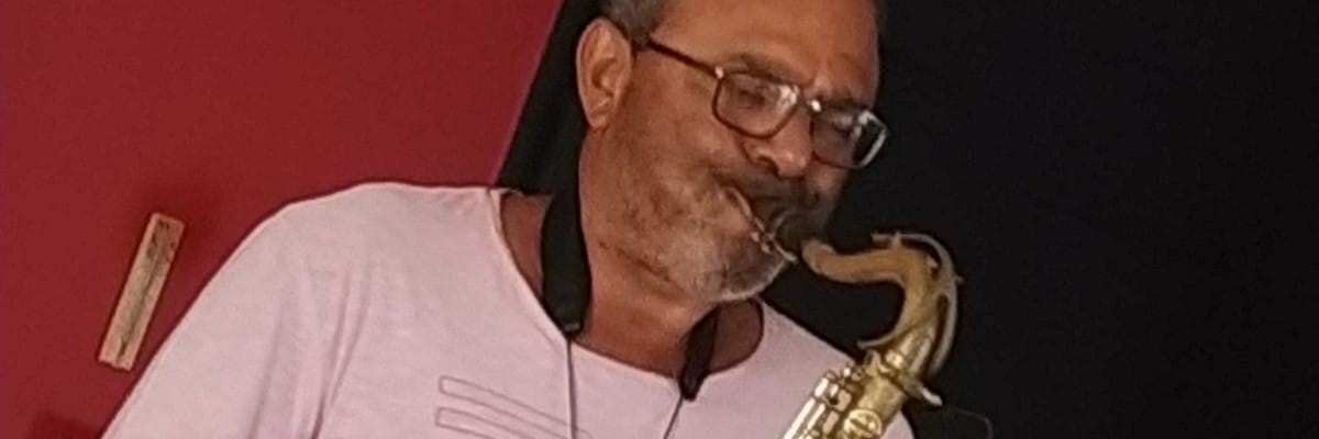 Sa MO sax, musicien Saxophoniste en représentation à Bouches du Rhône - photo de couverture n° 2