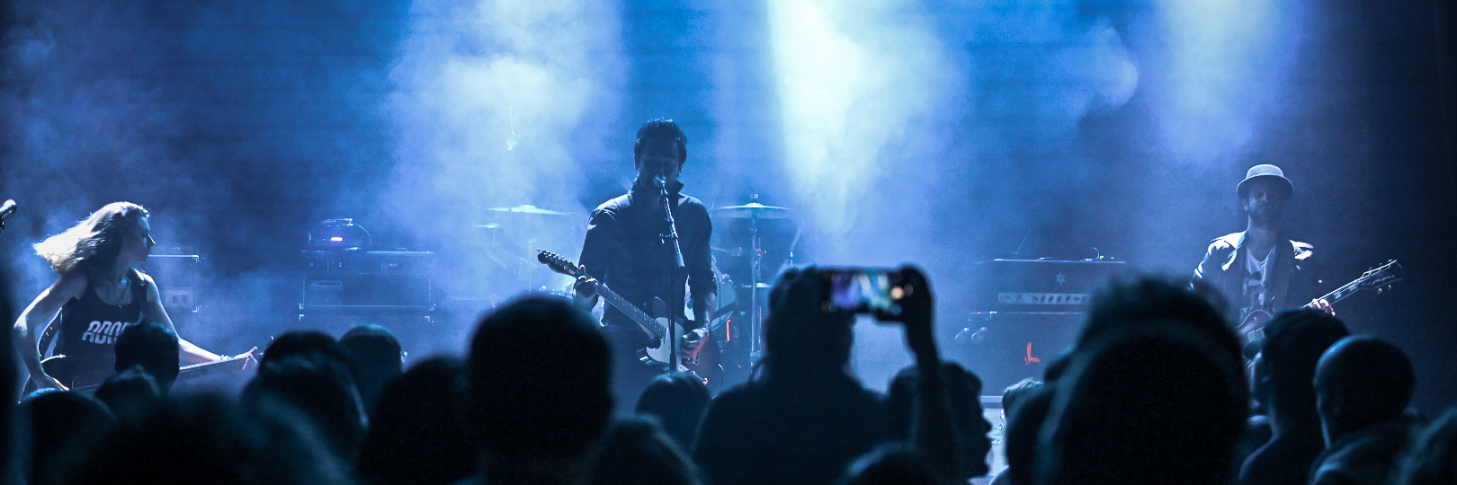 ADORE, groupe de musique Rock en représentation à Hauts de Seine - photo de couverture n° 1