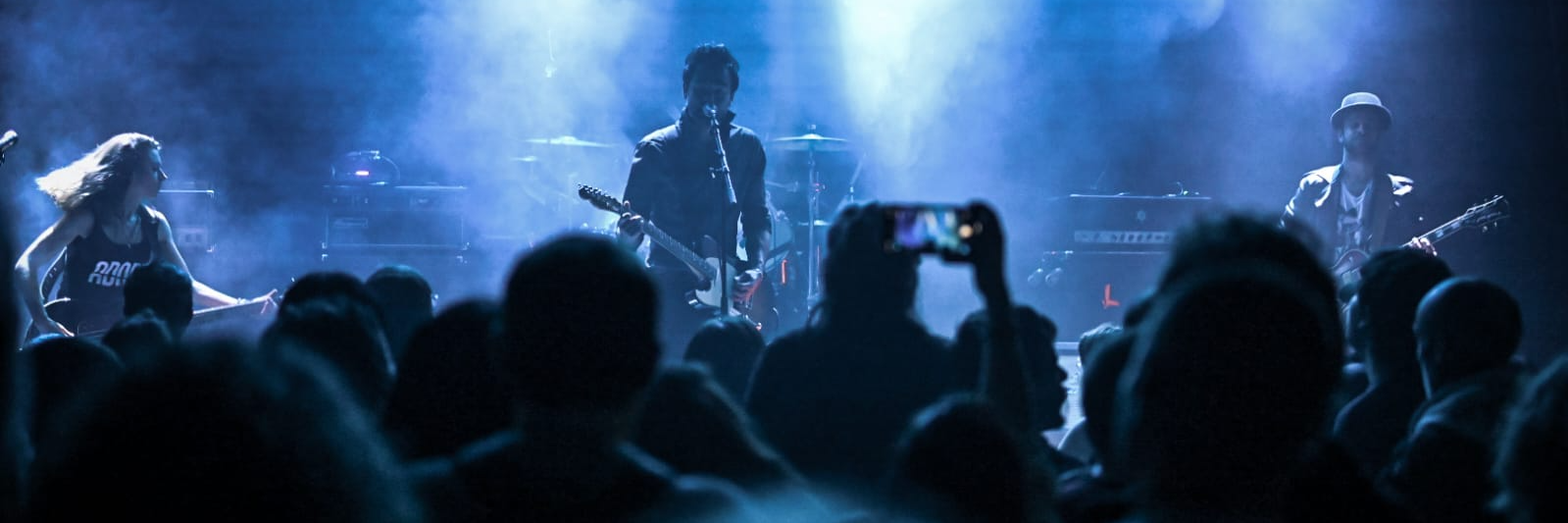 ADORE, groupe de musique Rock en représentation à Hauts de Seine - photo de couverture n° 3
