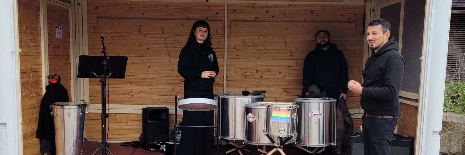 Batuk 4 ça suffit, Groupe de Musique Traditionnelle en représentation à Deux Sèvres - photo de couverture n° 3