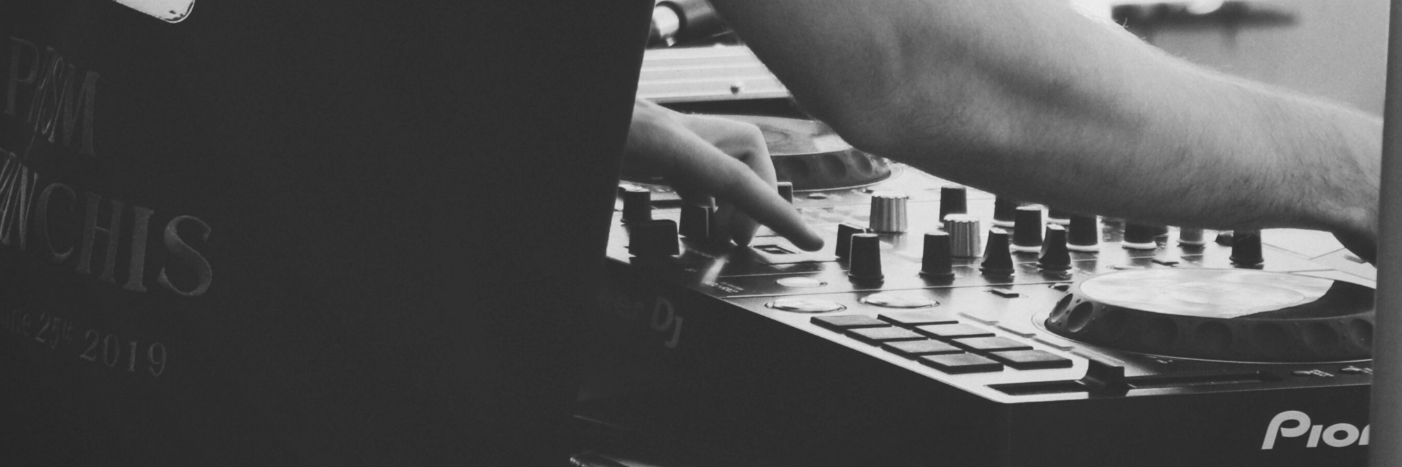 SHIN MUSIK, DJ DJ en représentation à Bouches du Rhône - photo de couverture