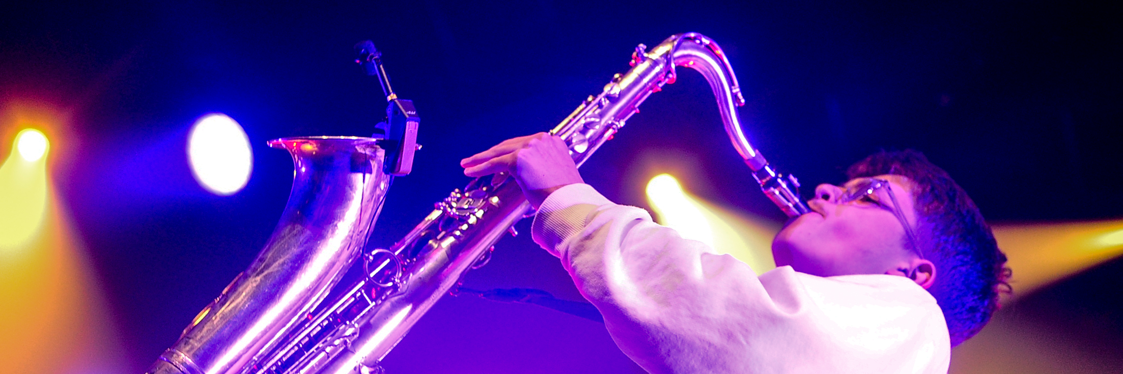 NARBO, musicien Saxophoniste en représentation à Paris - photo de couverture