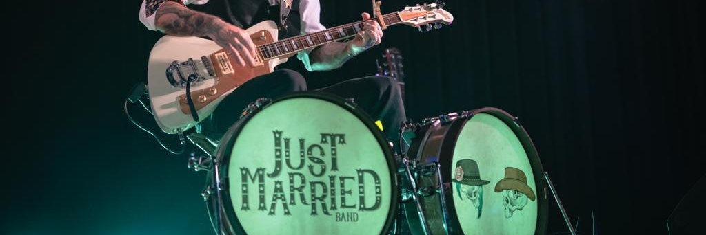 Just Married Band, musicien Pop en représentation à Saône et Loire - photo de couverture n° 5