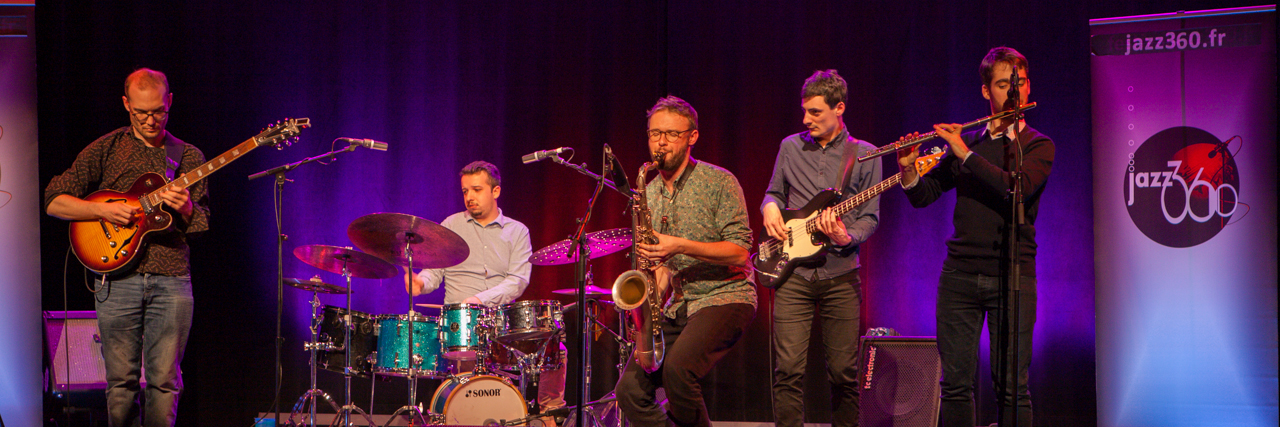 Alexandre Aguilera, musicien Jazz en représentation à Gironde - photo de couverture