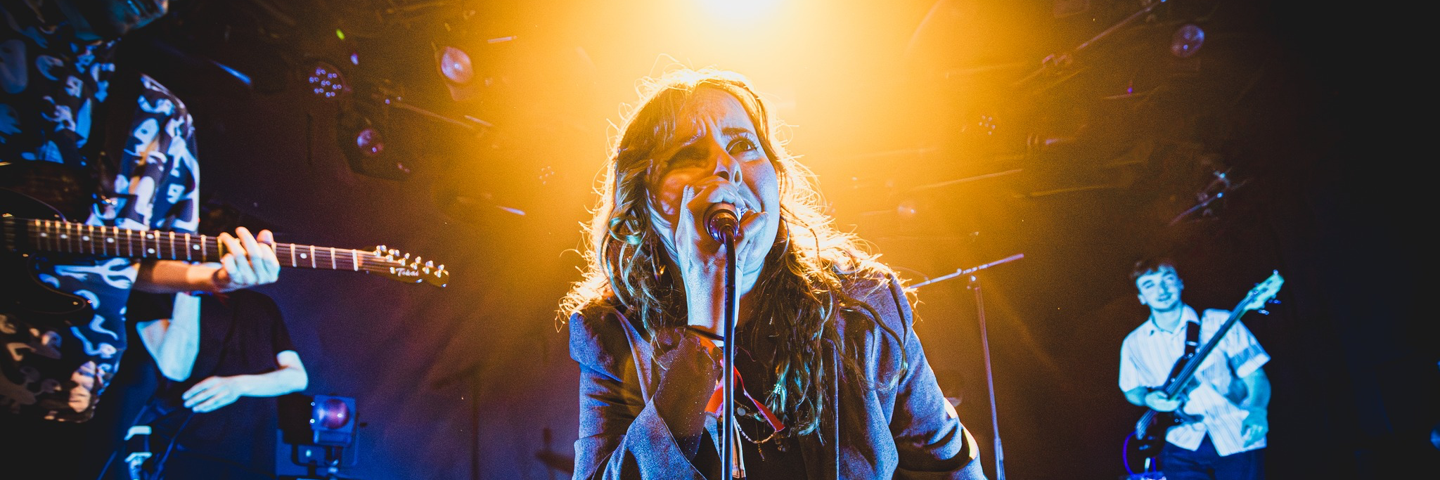 Maïa Pète Une Corde, Chanteur Guitariste en représentation à Ille et Vilaine - photo de couverture n° 1