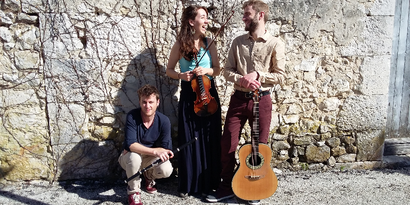 Tolkîa, groupe de musique Musiques du monde en représentation à Gironde - photo de couverture n° 1