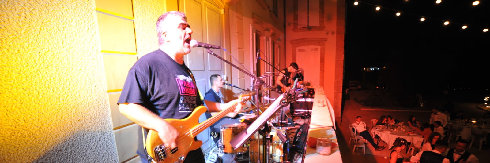 HOLY KUNT, groupe de musique Rock en représentation à Drôme - photo de couverture
