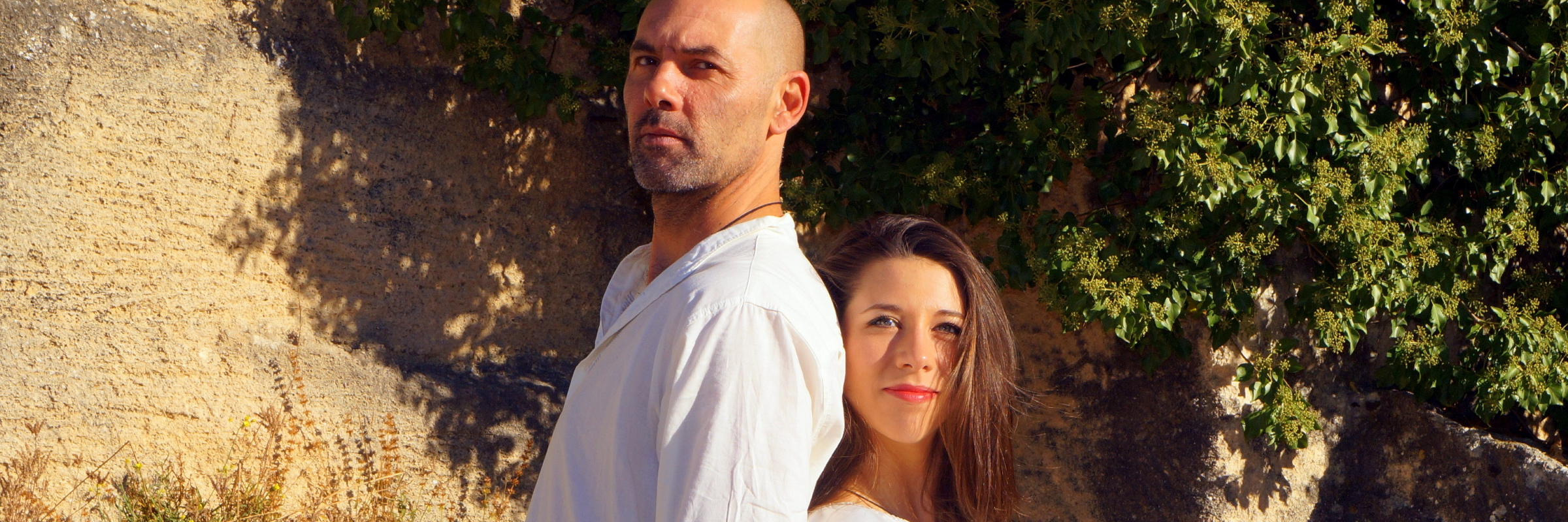 MAHKAH, musicien Pop en représentation à Gard - photo de couverture