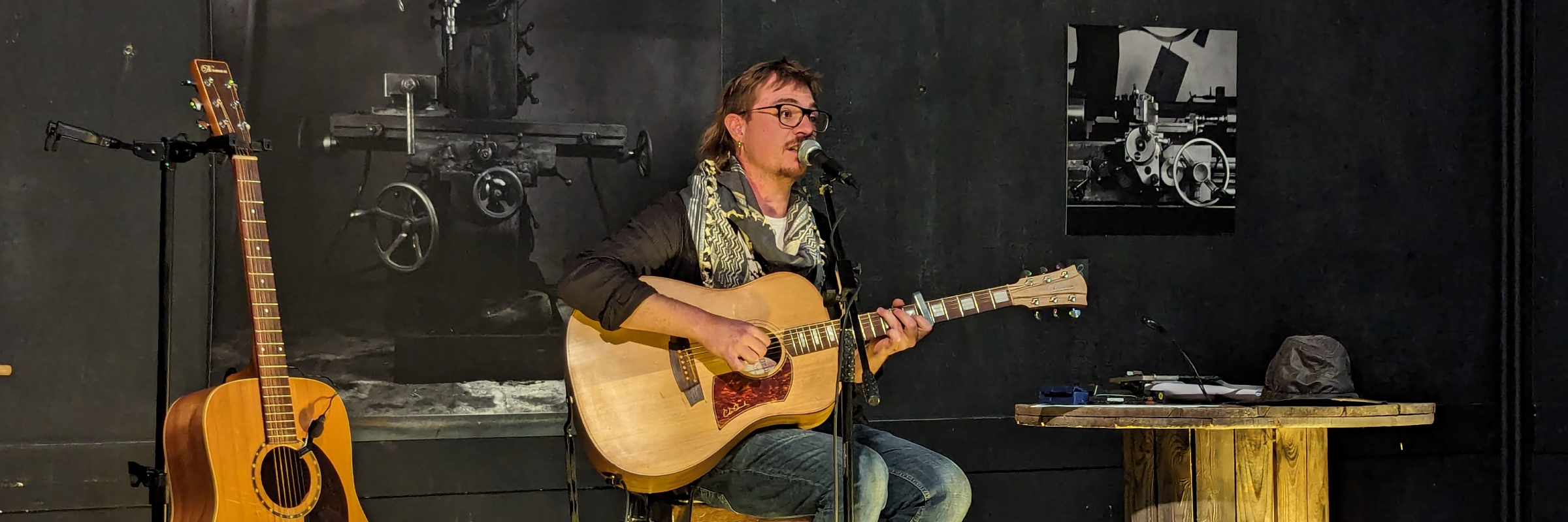 Aldo Artie, musicien Folk en représentation à Côte d'Or - photo de couverture n° 4