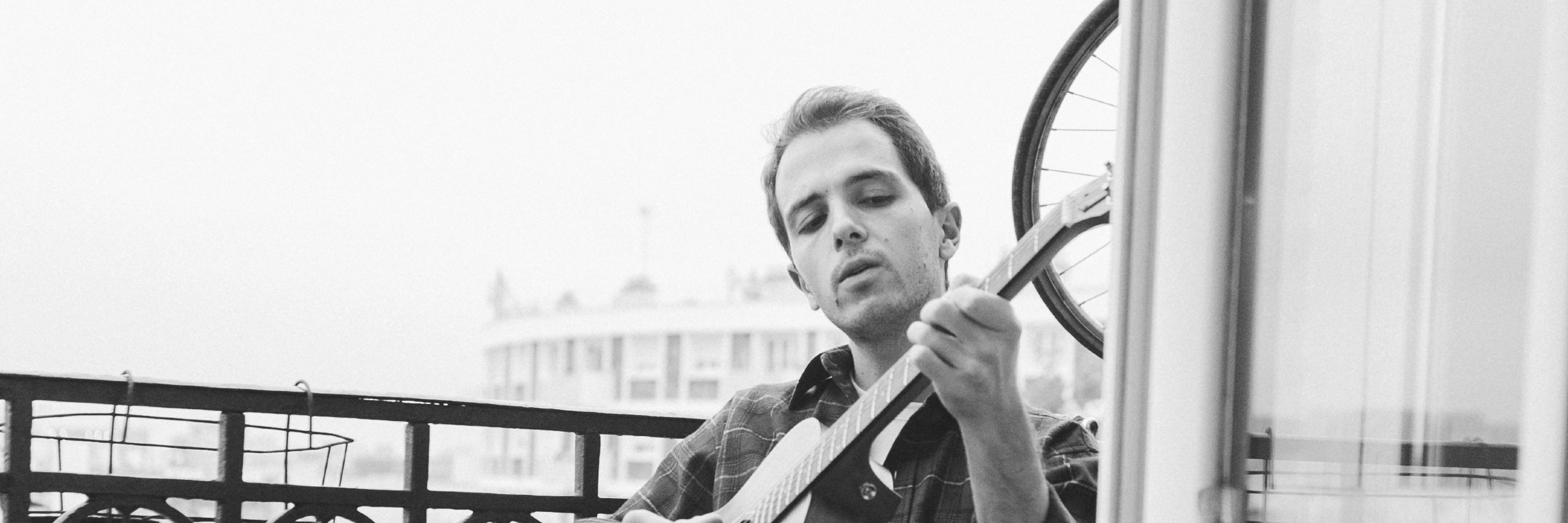 Marin Fauvel, musicien Chanteur en représentation à Paris - photo de couverture n° 4