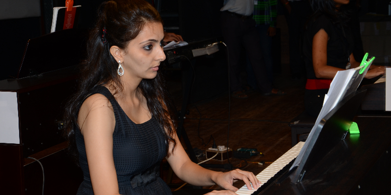 Swarna Mehta, musicien Jazz en représentation à Paris - photo de couverture n° 2