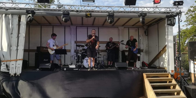 T.o.d, groupe de musique Rock en représentation à Charente Maritime - photo de couverture n° 2
