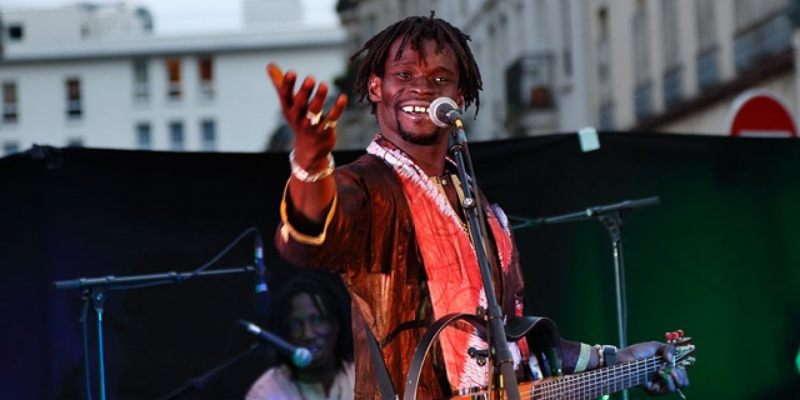 Ameth Sissokho, musicien Chanteur en représentation à Paris - photo de couverture n° 2